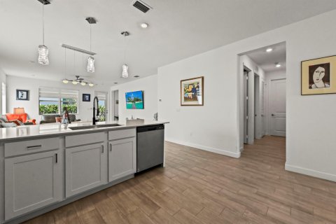 Villa ou maison à vendre à Delray Beach, Floride: 3 chambres, 149.57 m2 № 2146224 - photo 6