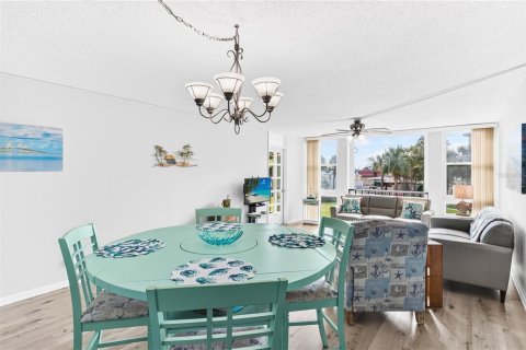 Copropriété à louer à South Pasadena, Floride: 2 chambres, 114.27 m2 № 2406950 - photo 20