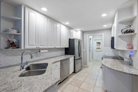 Townhouse in Sarasota, Florida 3 bedrooms, 153.47 sq.m. № 1876970 - photo 11