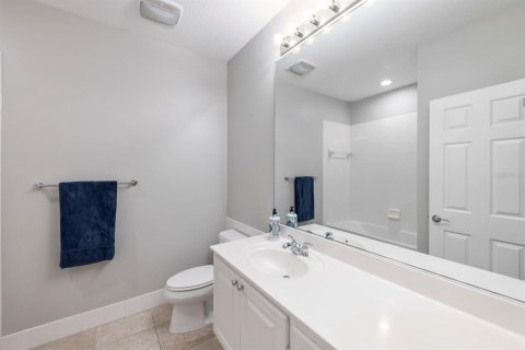 Townhouse in Sarasota, Florida 3 bedrooms, 153.47 sq.m. № 1876970 - photo 28