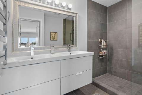 Touwnhouse à vendre à Boca Raton, Floride: 3 chambres, 129.88 m2 № 2192018 - photo 18