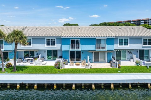Touwnhouse à vendre à Boca Raton, Floride: 3 chambres, 129.88 m2 № 2192018 - photo 27