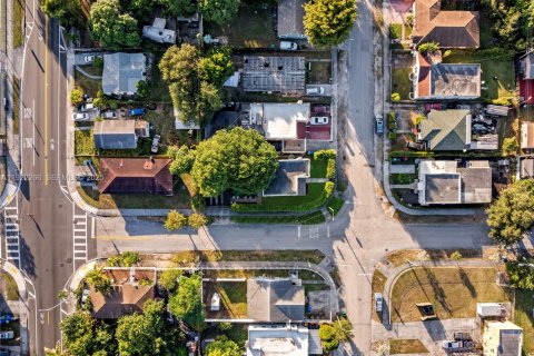 Купить виллу или дом в Майами, Флорида 2 спальни, 101.82м2, № 2019044 - фото 7