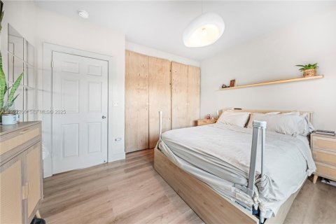 Купить виллу или дом в Майами, Флорида 2 спальни, 101.82м2, № 2019044 - фото 24