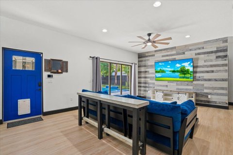House in Sarasota, Florida 3 bedrooms, 181.72 sq.m. № 2099478 - photo 7
