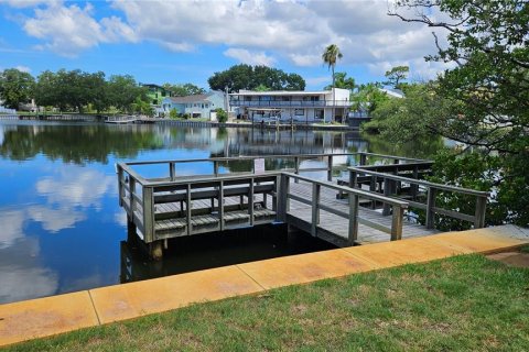 Condominio en venta en Palm Harbor, Florida, 2 dormitorios, 83.61 m2 № 2167549 - foto 22