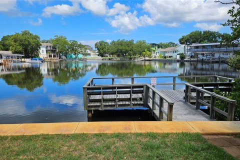 Condominio en venta en Palm Harbor, Florida, 2 dormitorios, 83.61 m2 № 2167549 - foto 23