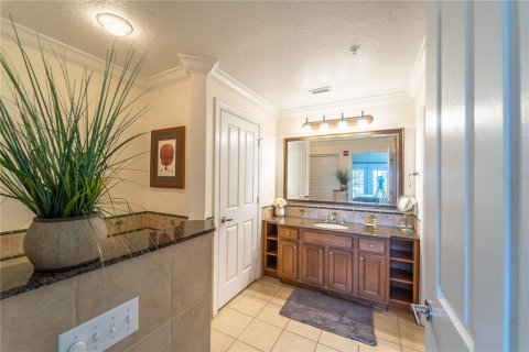 Condo in Four Corners, Florida, 3 bedrooms  № 1580794 - photo 17