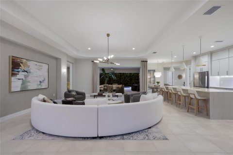 Villa ou maison à vendre à Sarasota, Floride: 4 chambres, 307.69 m2 № 2395669 - photo 6