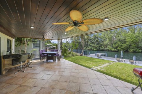 Villa ou maison à vendre à Fort Lauderdale, Floride: 4 chambres, 278.71 m2 № 2328885 - photo 25
