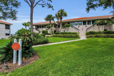 Condo in Tarpon Springs, Florida, 2 bedrooms  № 2395994 - photo 5