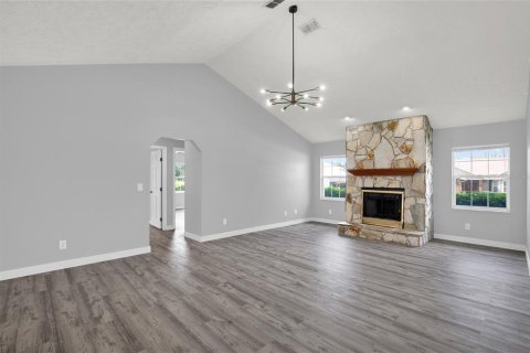 Casa en venta en Ocala, Florida, 4 dormitorios, 212.37 m2 № 1911060 - foto 8