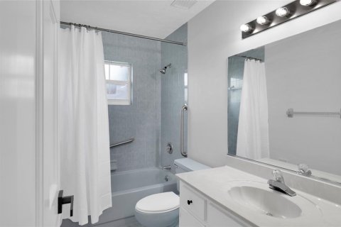 Casa en venta en Ocala, Florida, 4 dormitorios, 212.37 m2 № 1911060 - foto 21