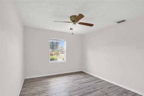 Casa en venta en Ocala, Florida, 4 dormitorios, 212.37 m2 № 1911060 - foto 23