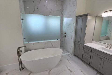 Casa en venta en Apopka, Florida, 4 dormitorios, 245.45 m2 № 1251020 - foto 15