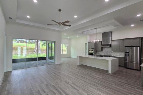 Casa en venta en Apopka, Florida, 4 dormitorios, 245.45 m2 № 1251020 - foto 3