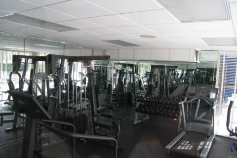 Снять в аренду кондоминиум в Майами, Флорида 1 спальня, 69.68м2, № 1928383 - фото 13