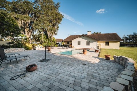 House in Plant City, Florida 4 bedrooms, 288 sq.m. № 1644169 - photo 19