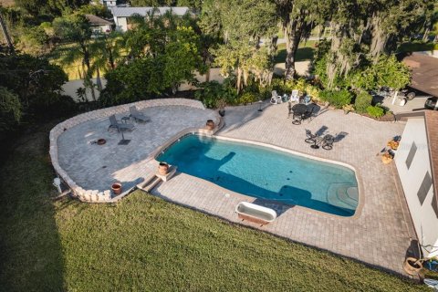 House in Plant City, Florida 4 bedrooms, 288 sq.m. № 1644169 - photo 12