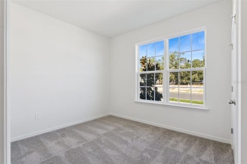 Casa en venta en Eustis, Florida, 4 dormitorios, 170.85 m2 № 2198069 - foto 6