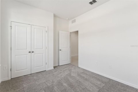 Casa en venta en Eustis, Florida, 4 dormitorios, 170.85 m2 № 2198069 - foto 9