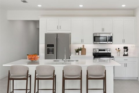 Casa en venta en Eustis, Florida, 4 dormitorios, 170.85 m2 № 2198069 - foto 4