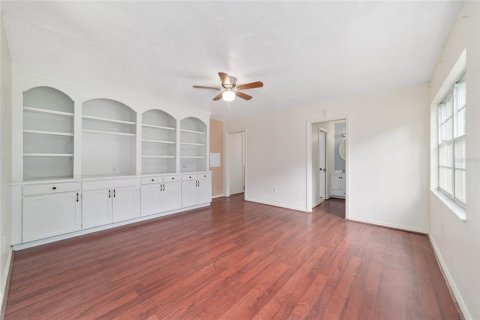 Casa en venta en Ocala, Florida, 4 dormitorios, 422.61 m2 № 1911235 - foto 24