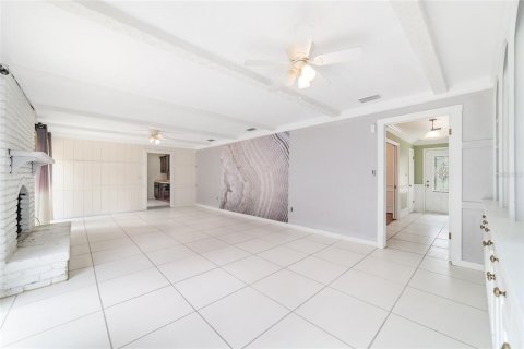 Casa en venta en Ocala, Florida, 4 dormitorios, 422.61 m2 № 1911235 - foto 12
