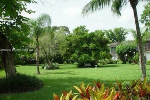 Condo in Oakland Park, Florida, 1 bedroom  № 1877972 - photo 21