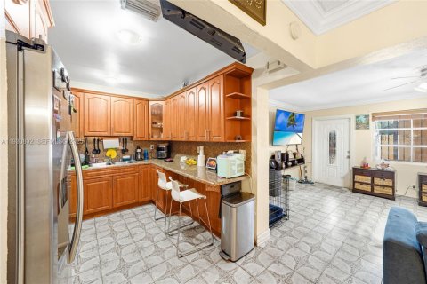 Купить виллу или дом в Хайалиа, Флорида 3 спальни, 159.61м2, № 1989586 - фото 6