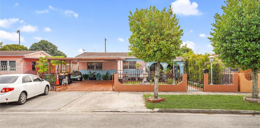 Дом в Хайалиа, Флорида 3 спальни, 159.61м2 № 1989586