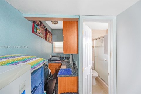 Купить виллу или дом в Хайалиа, Флорида 3 спальни, 159.61м2, № 1989586 - фото 29