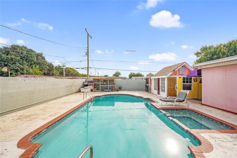 Купить виллу или дом в Хайалиа, Флорида 3 спальни, 159.61м2, № 1989586 - фото 23