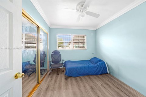 Купить виллу или дом в Хайалиа, Флорида 3 спальни, 159.61м2, № 1989586 - фото 10