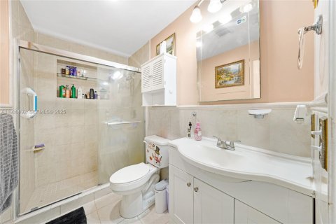 Купить виллу или дом в Хайалиа, Флорида 3 спальни, 159.61м2, № 1989586 - фото 12