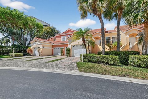 Condominio en Boca Raton, Florida, 3 dormitorios  № 2046190