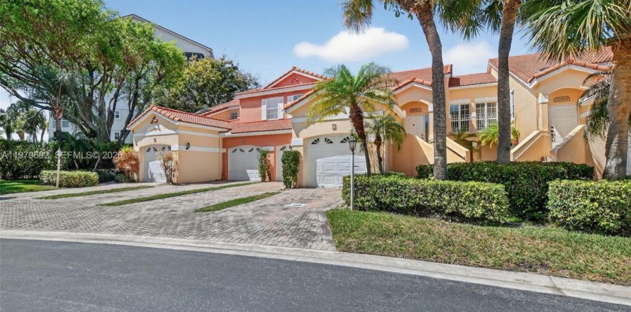 Condominio en Boca Raton, Florida, 3 dormitorios  № 2046190