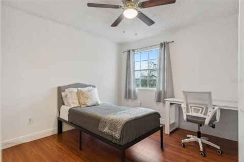 Townhouse in Kissimmee, Florida 2 bedrooms, 113.06 sq.m. № 2156683 - photo 22
