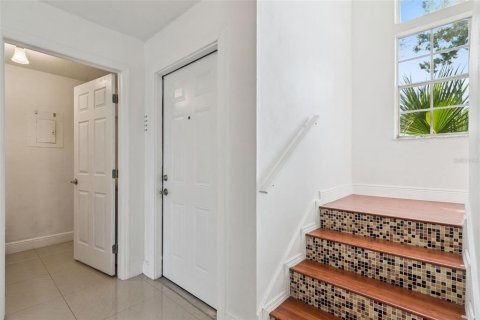 Townhouse in Kissimmee, Florida 2 bedrooms, 113.06 sq.m. № 2156683 - photo 7