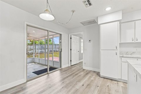 Villa ou maison à vendre à Zephyrhills, Floride: 3 chambres, 137.4 m2 № 2341659 - photo 21