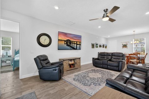 Casa en venta en Palm Coast, Florida, 3 dormitorios, 162.86 m2 № 2156205 - foto 15