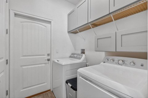 Casa en venta en Palm Coast, Florida, 3 dormitorios, 162.86 m2 № 2156205 - foto 27
