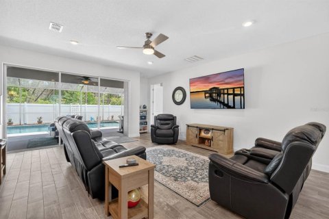 Casa en venta en Palm Coast, Florida, 3 dormitorios, 162.86 m2 № 2156205 - foto 13