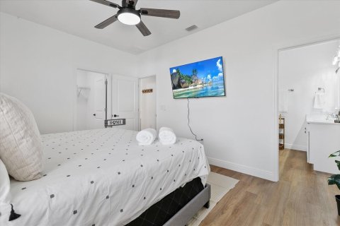 Casa en venta en Port Charlotte, Florida, 4 dormitorios, 151.99 m2 № 2385948 - foto 20