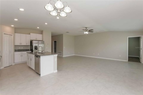 Casa en alquiler en Riverview, Florida, 4 dormitorios, 179.86 m2 № 1905035 - foto 5
