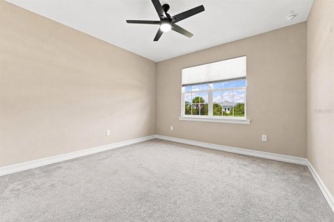 House in Port Charlotte, Florida 4 bedrooms, 224.45 sq.m. № 2299725 - photo 21