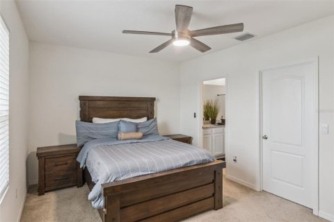 Townhouse in Davenport, Florida 3 bedrooms, 157.19 sq.m. № 2226236 - photo 10