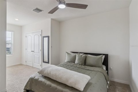 Townhouse in Davenport, Florida 3 bedrooms, 157.19 sq.m. № 2226236 - photo 12