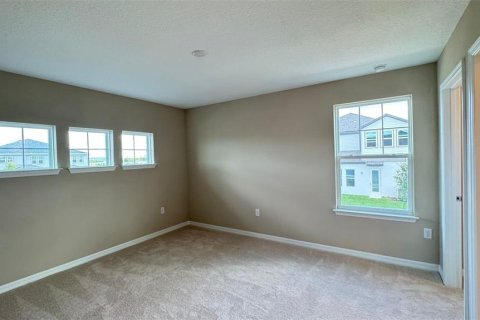 House in Winter Garden, Florida 5 bedrooms, 360.27 sq.m. № 1808901 - photo 28