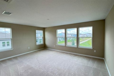 House in Winter Garden, Florida 5 bedrooms, 360.27 sq.m. № 1808901 - photo 18